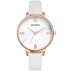 La montre en cuir vintage de rétro montre des s montres de quartz de cadran stéréo 3D - Newchic - Modalova