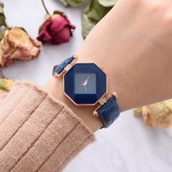 Montre à quartz à la mode avec miroir en diamant, montre-bracelet en cuir PUs, montre étanche - Newchic - Modalova