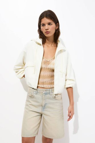 Veste Légère Cropped - Pull&Bear - Modalova