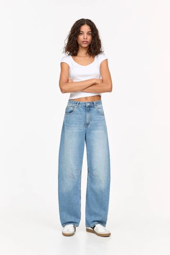 Jean Barrel - Pull&Bear - Modalova