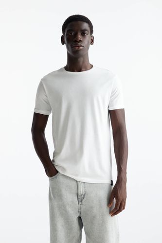 T-Shirt Basic Muscle Fit - Pull&Bear - Modalova