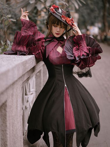 Gothique Lolita SK Mini-jupe Lolita en polyester lacets et volants noirs - Milanoo - Modalova