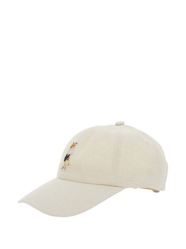 Dressed Fox Baseball Cap - MAISON KITSUNE' - Modalova