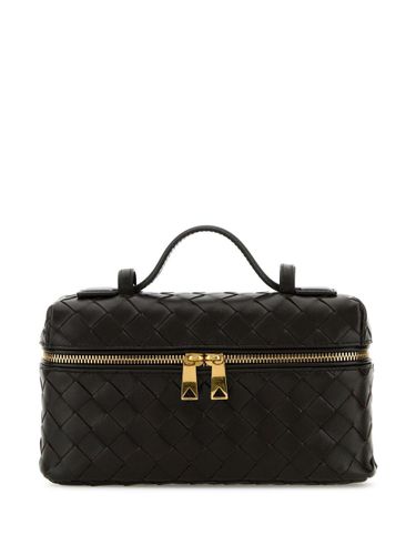 Bang Bang Leather Vanity Case - Bottega Veneta - Modalova