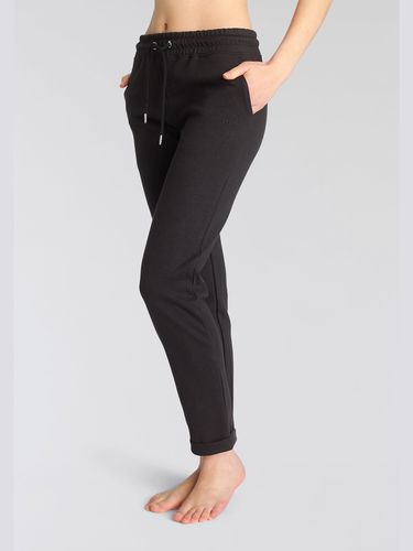 Pantalon molletonné pantalon basique avec petit logo brodé - H.I.S - Modalova