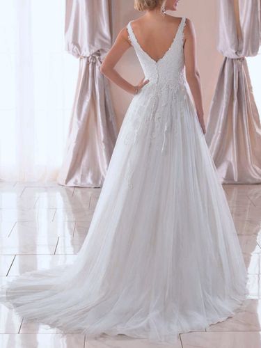 Robe de mariée simple robe de mariage col V boutonné sur dos en dentelle à traîne - milanoo.com - Modalova
