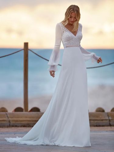 Robe de mariée bohème col V manche longue dos en V à traîne - milanoo.com - Modalova