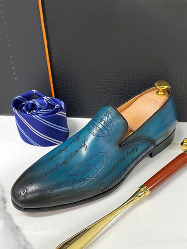 Mocassins à bout rond en cuir de vaches - milanoo.com - Modalova