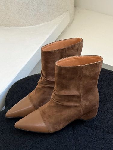 Bottines plates en daim à bout pointu et talon compensé froncé - milanoo.com - Modalova