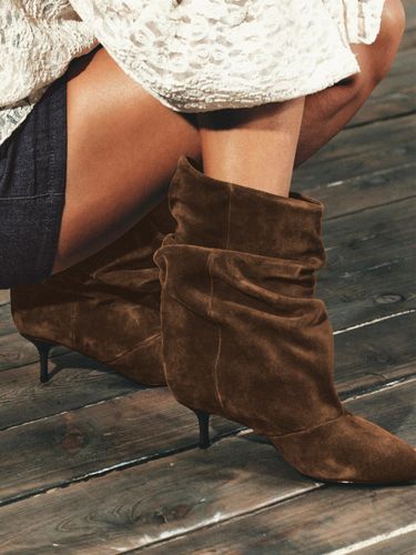 Bottines en daim à bout pointu et talon chaton - milanoo.com - Modalova