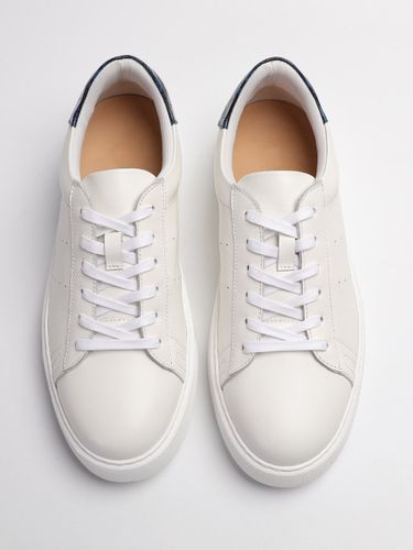 Baskets blanches de skate à bout rond patchwork lacets chaussures décontractées - milanoo.com - Modalova