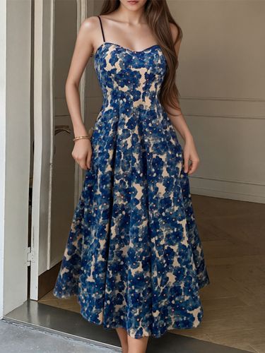 Robe midi évasée à bretelles spaghetti et imprimé floral idéale pour une soirée en amoureux - milanoo.com - Modalova