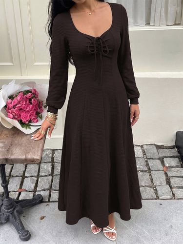 Robe longue en maille texturée à encolure carrée nœud sur le devant et taille froncée Daily Dresses - milanoo.com - Modalova