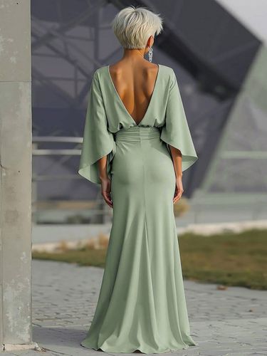 Robe de soirée pour la mère de la mariée col rond manches 3/4 robe de bal plissée avec traîne robe d'invitée pour un mariage - milanoo.com - Modalova