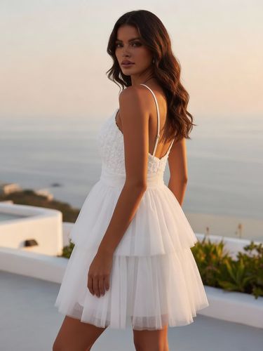 Robe courte blanche à col en V et fleurs pour soirée 2026 - milanoo.com - Modalova