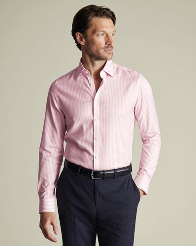 Chemise À Rayures En Sergé Sans Repassage - par - Charles Tyrwhitt - Modalova