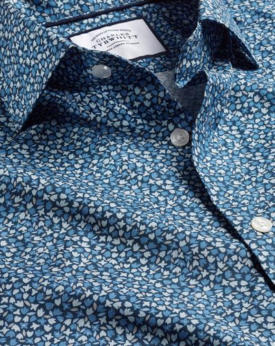 Chemise À Col Semi-Italien En Tissu Liberty À Imprimé Pétales - par - Charles Tyrwhitt - Modalova