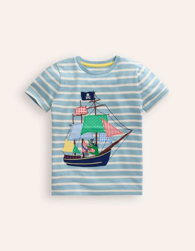 T-shirt à appliqué bateau de pirate Garçon Boden - Baby Boden - Modalova