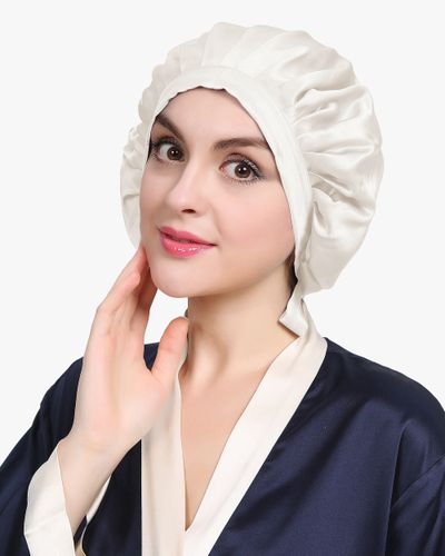LILYSILK Bonnet En Soie Conçu Pour S'Adapter À La Plupart Des Têtes 100% Soie Naturellement Antibactérien one size - LILYSILK - Modalova