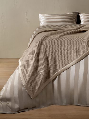 LILYSILK Couverture Cachemire Avec Bordure Soie Matière Cachemire Glissez-Vous Dans Un Sommeil Profond 140x190cm - LILYSILK - Modalova