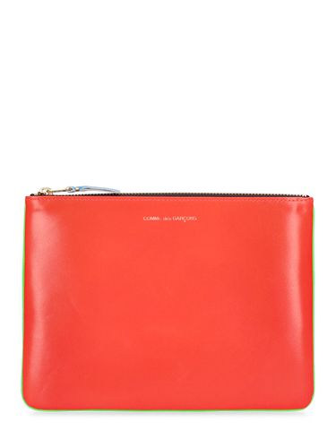 Pochette En Cuir Bicolore Néon - COMME DES GARÇONS WALLET - Modalova