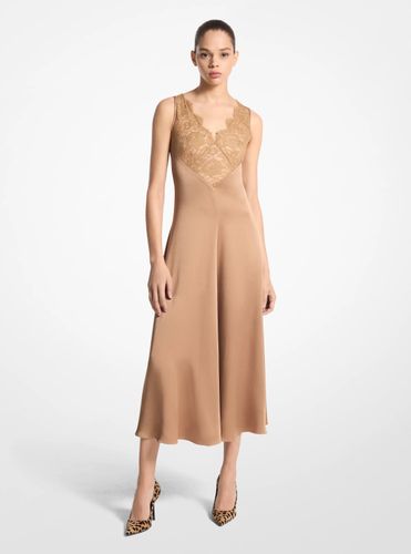 MK Robe en satin charmeuse à bordure en dentelle - Michael Kors - MICHAEL KORS COLLECTION - Modalova