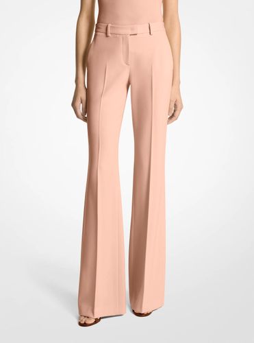 MK Pantalon Haylee évasé en crêpe gaufré extensible - Michael Kors - MICHAEL KORS COLLECTION - Modalova