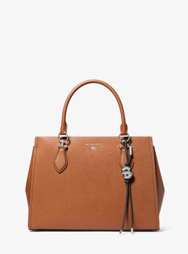MK Breloque de sac initiale argentée avec cordon moucheté - Michael Kors - MICHAEL Michael Kors - Modalova