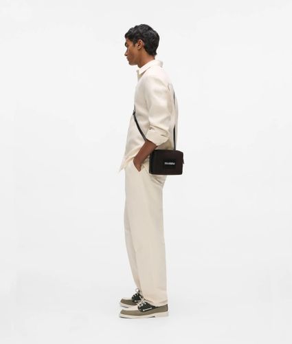 Sac À Bandoulière K/traveller En Daim Synthétique, , , Taille: One Size - Karl Lagerfeld - Modalova