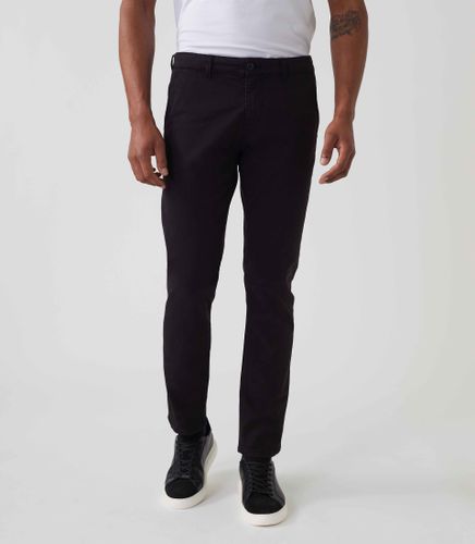 Pantalon chino fashion ''Macadamia'' - IZAC - Modalova