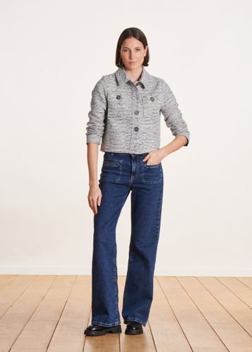 Veste courte et droite grise à col chemise - La Fée Maraboutée - Modalova