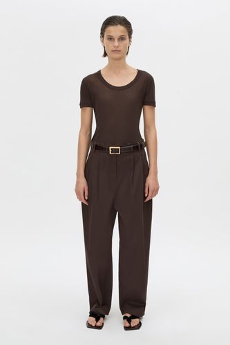 Siona Light Weight Fitted Tee - CAMILLA AND MARC - Modalova