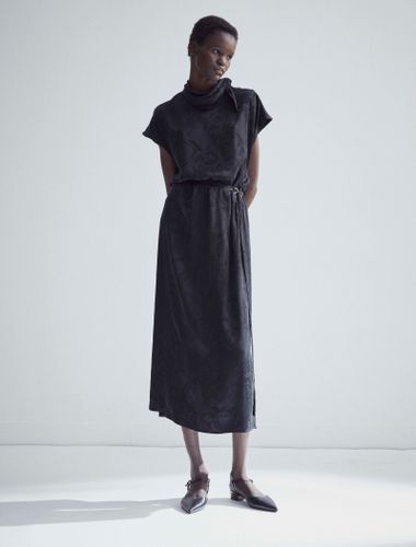 Petra Dress in Black - Ninety Percent - Modalova
