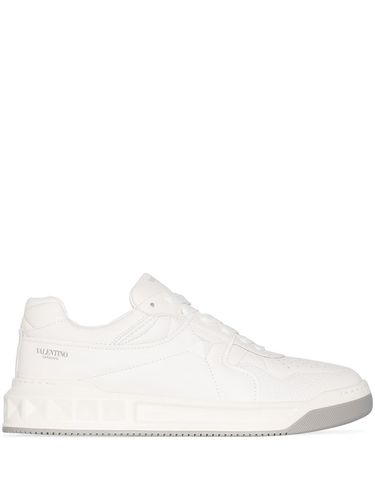 One Stud Leather Sneakers - Valentino Garavani - Modalova