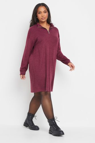 Robe Pull Côtelée Rose Foncé À Col Zippé Size 50-52 - Yours - Modalova