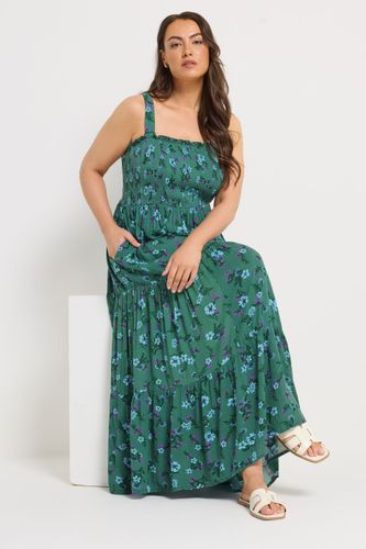 Robe Froncée Verte À Fleurs Size 46 - Yours - Modalova