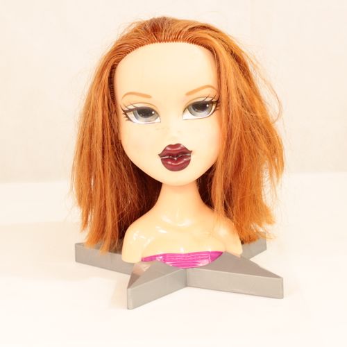 Tte  coiffer Vintage BRATZ - Label Emmaus - Modalova
