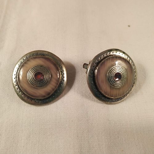 Clip d'oreille artisanale mtal argent, strass rose - Label Emmaus - Modalova