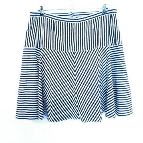 Jupe Blanche/ Bleue Marine Taille Estimée 50 - Label Emmaus - Modalova