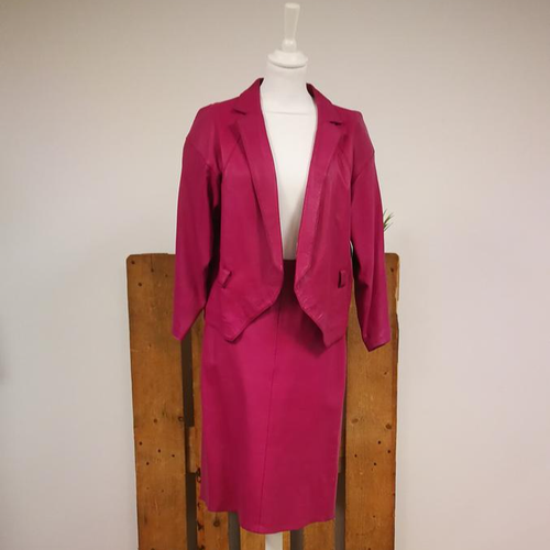 Ensemble tailleur veste et jupe en cuir vritable fuchsia - 36 - Label Emmaus - Modalova