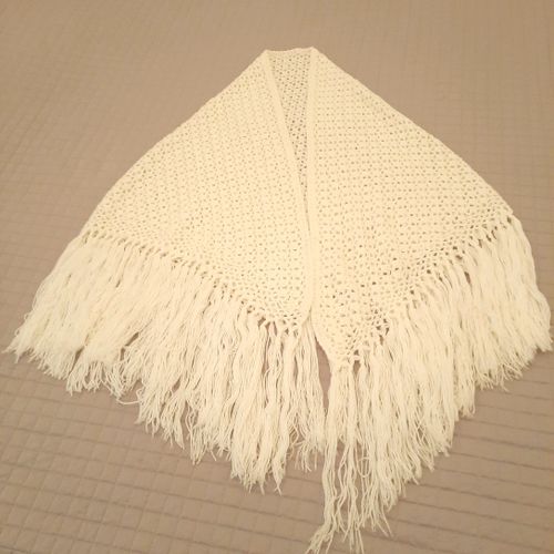 Châle à franges crocheté fait main - Label Emmaus - Modalova