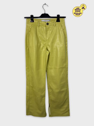 Pantalon simili cuir  M - bershka - Modalova