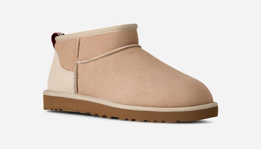 Botte Classic Ultra Mini in /, Taille 45, Shearling - Ugg - Modalova