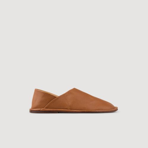 Slippers en cuir grainé - Sandro Paris - Modalova