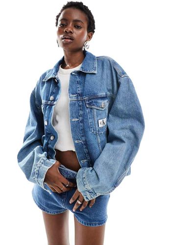 Veste en jean coupe carrée - clair délavé - Calvin Klein Jeans - Modalova