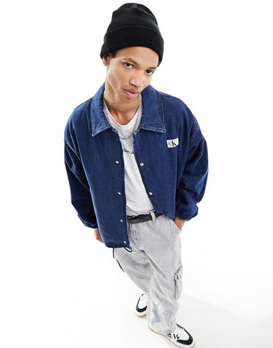 Veste en jean style skateur avec écusson logo - Délavage foncé - Calvin Klein Jeans - Modalova