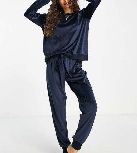 Ensemble confort sweat et jogger en polaire ultra douce - Chelsea Peers Petite - Modalova