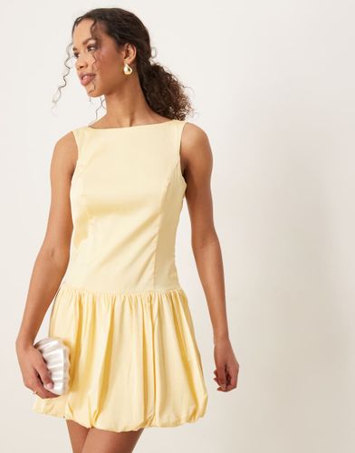 Robe courte effet boule sans bretelles  col montant avec dos dcouvert - Abercrombie & Fitch - Modalova