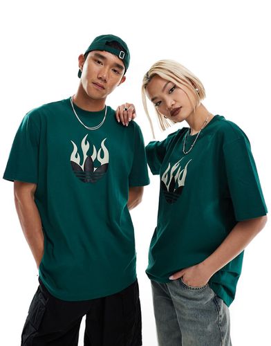 T-shirt unisexe avec logo trèfle enflammé - Adidas Originals - Modalova