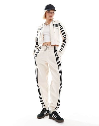 Pantalon de survêtement en velours - Adidas Originals - Modalova